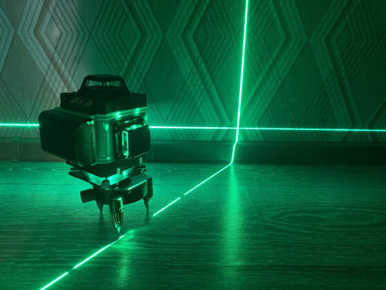 Zelený křížovýý laser